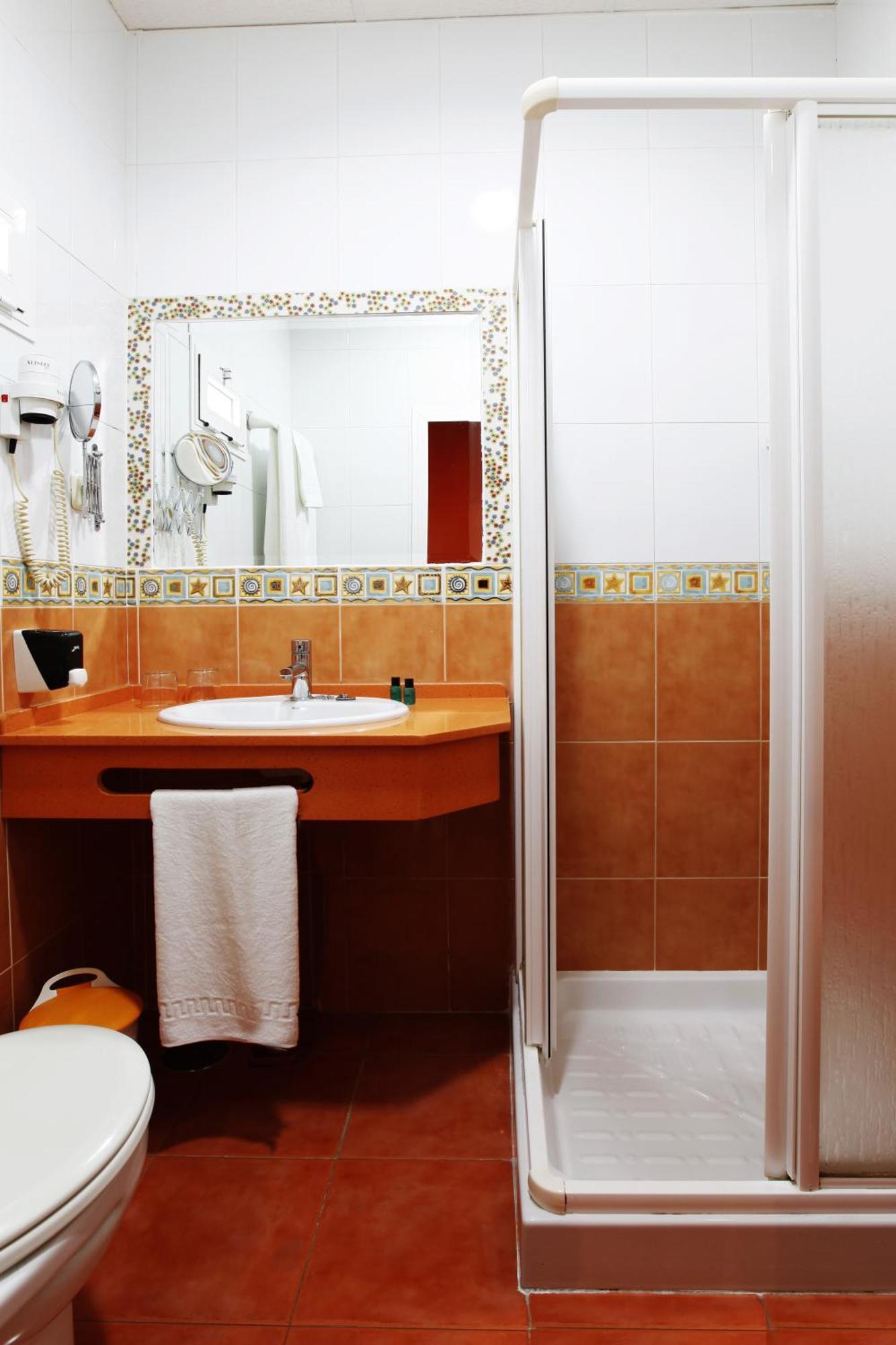 Hostal Paris سان فرناندو المظهر الخارجي الصورة