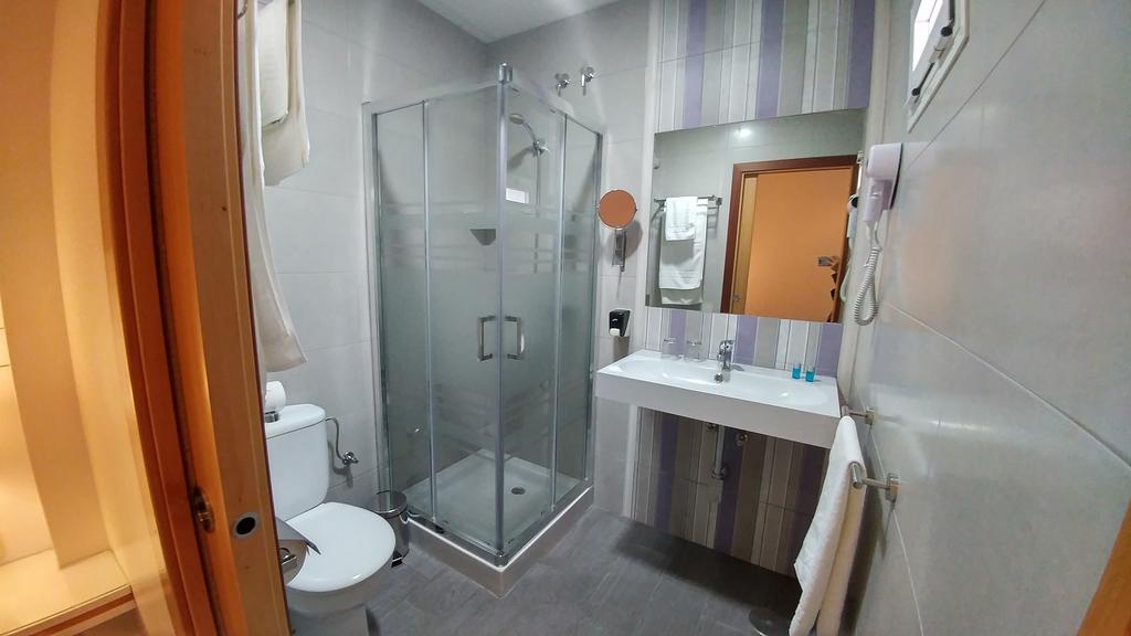 Hostal Paris سان فرناندو المظهر الخارجي الصورة