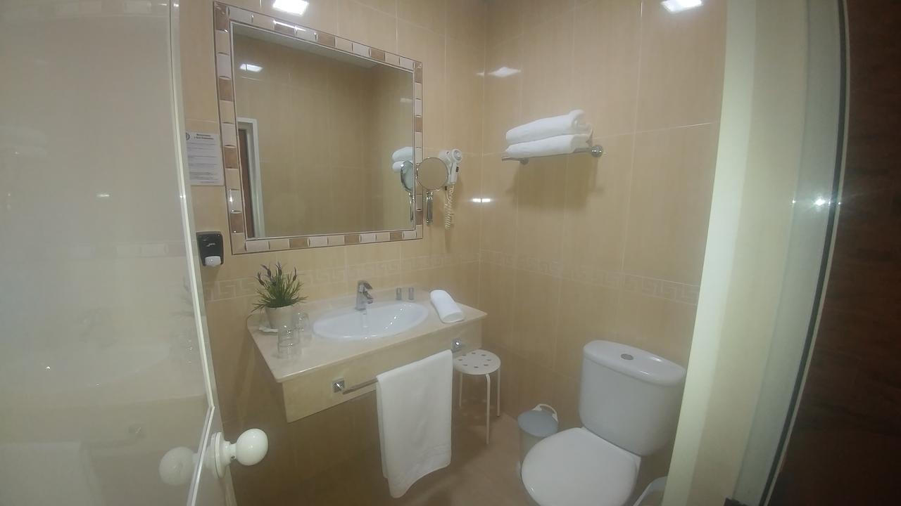 Hostal Paris سان فرناندو المظهر الخارجي الصورة
